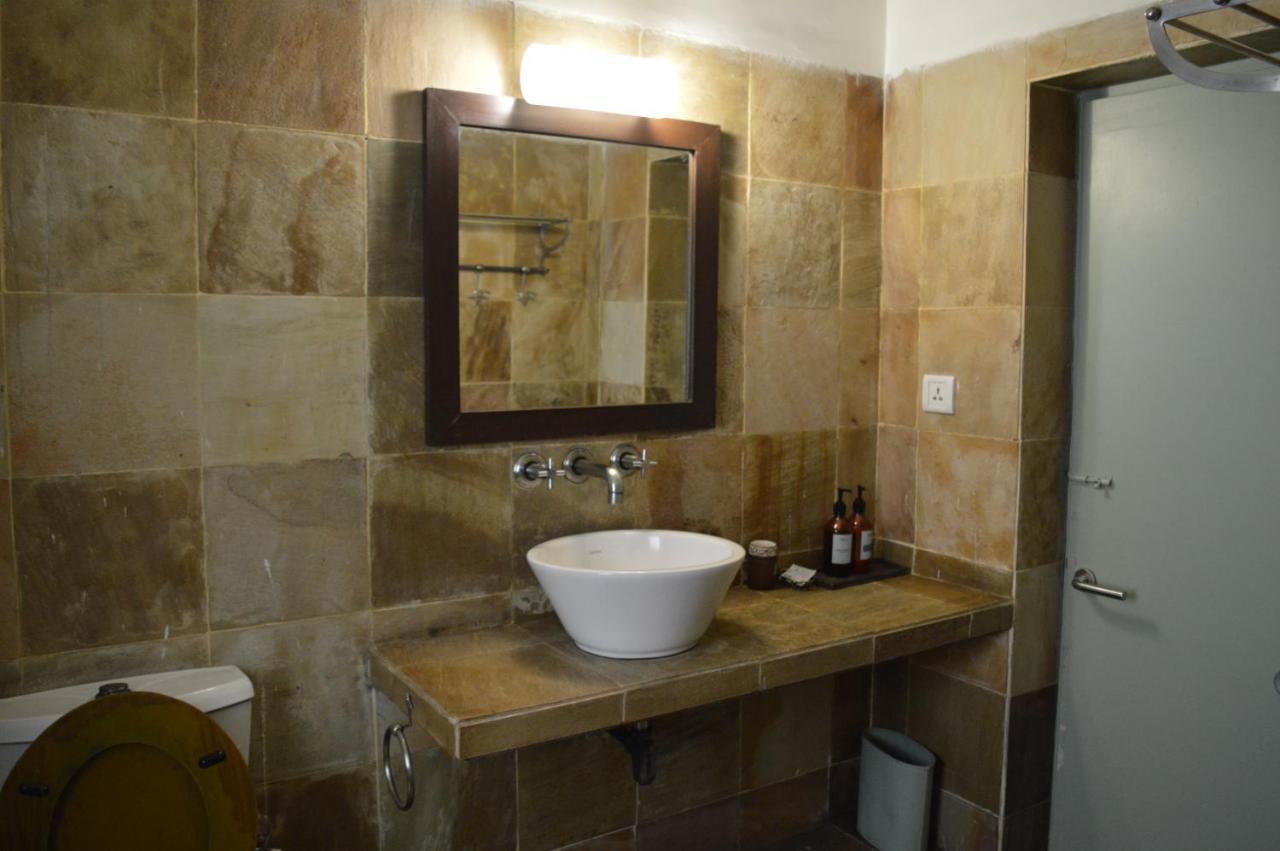 G 49 Bed & Breakfast New Delhi Exterior foto
